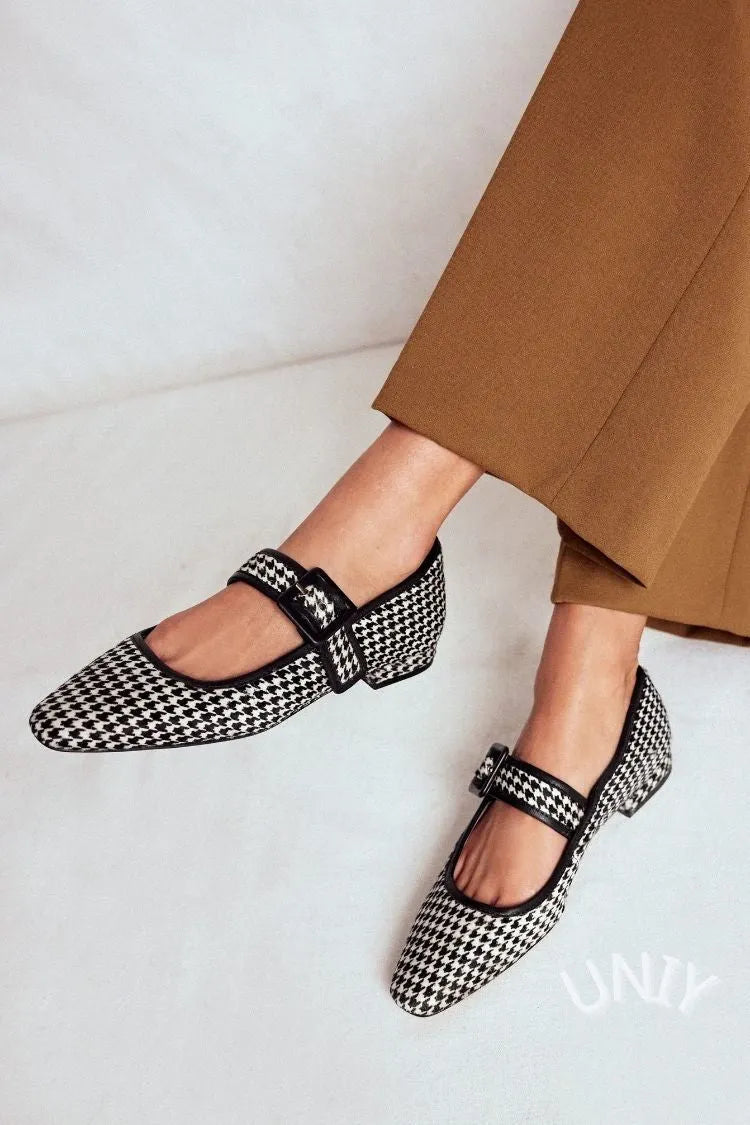 Houndstooth Buckle Pointy Flats