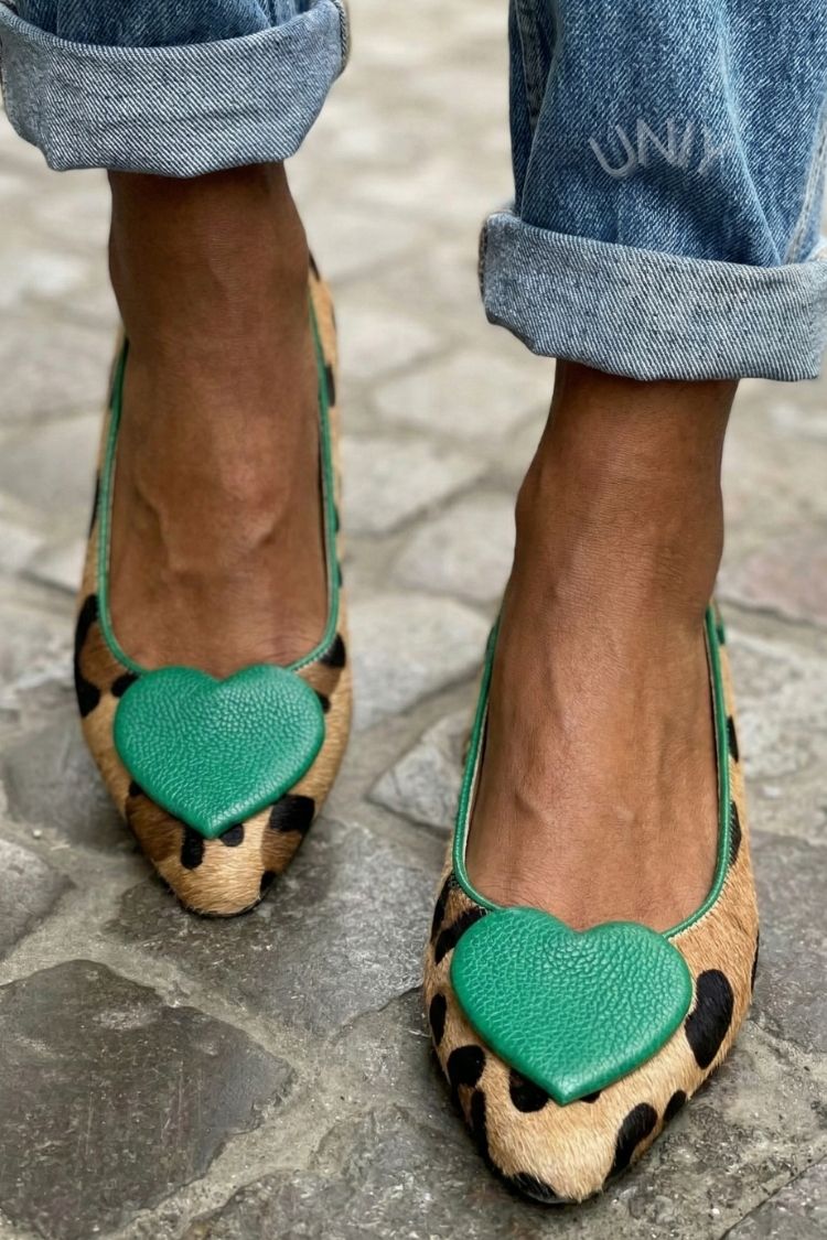 Chic Leopard Print Pony Hair Green Heart Detail Pointed Flats [Pre Order]